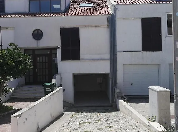 Sea View Reno W/garage