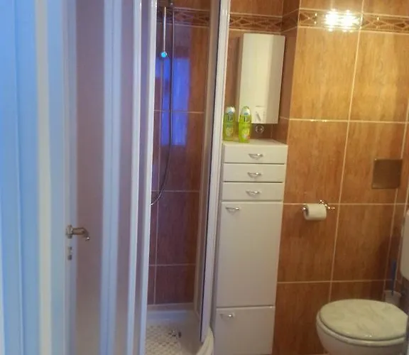 Sea View Reno W/garage *